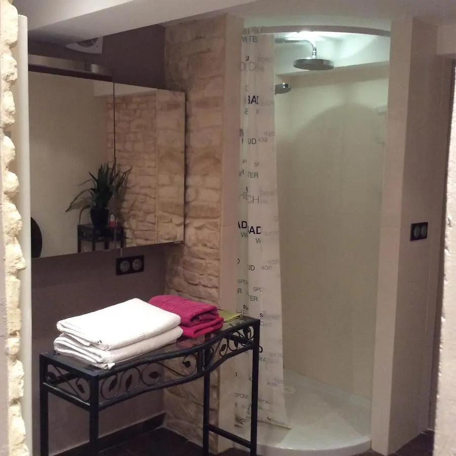 Clot De Felines Chambre Spacieuse Hotel Entrevaux 0*,  France